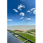 Apartment Royal 27 *
