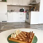 Royal 27 Apartment *